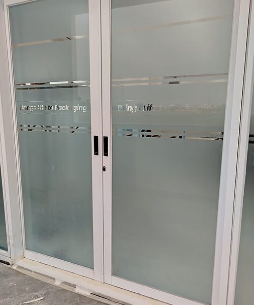 Kaca film Jakarta Utara (7)-min Kaca film Jakarta Utara (7)-min